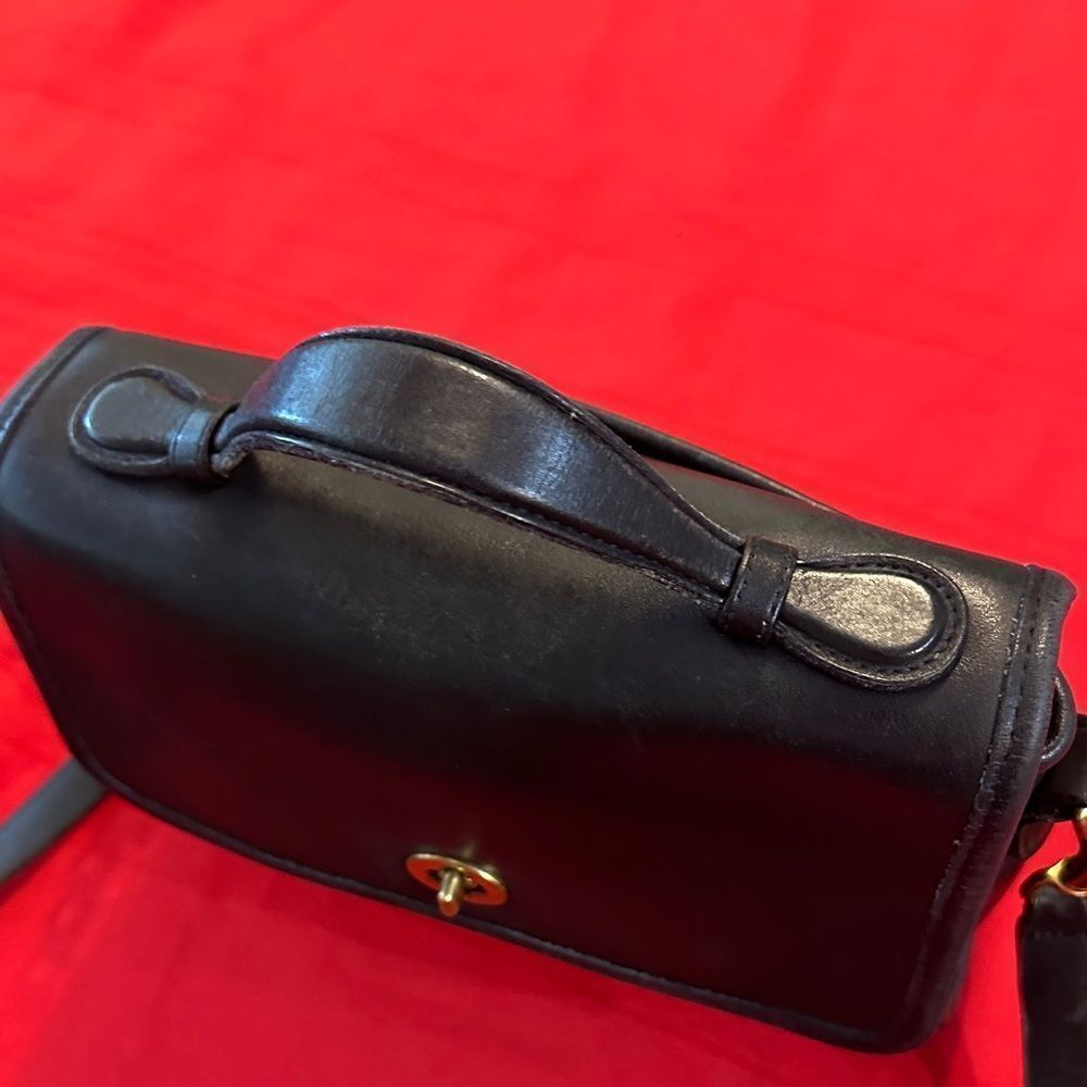 Authentic Vintage Coach Court Black Leather Top-Handle Shoulder Bag 9870 - Picture 4 of 14